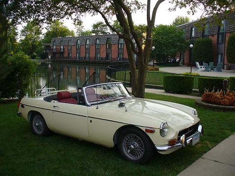 Diane's MGB Maggie at the First Timer's Show at the 2012 GOF